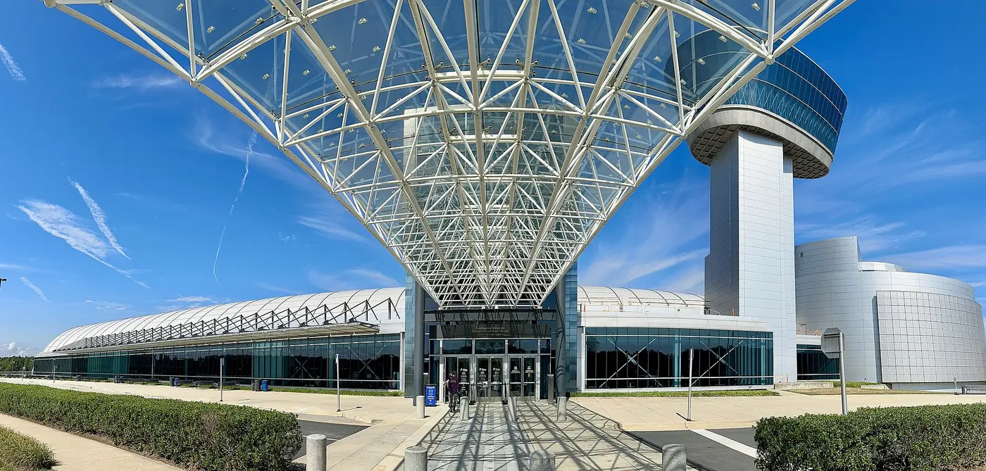 Entrance to the Steven F. Udvar-Hazy Center