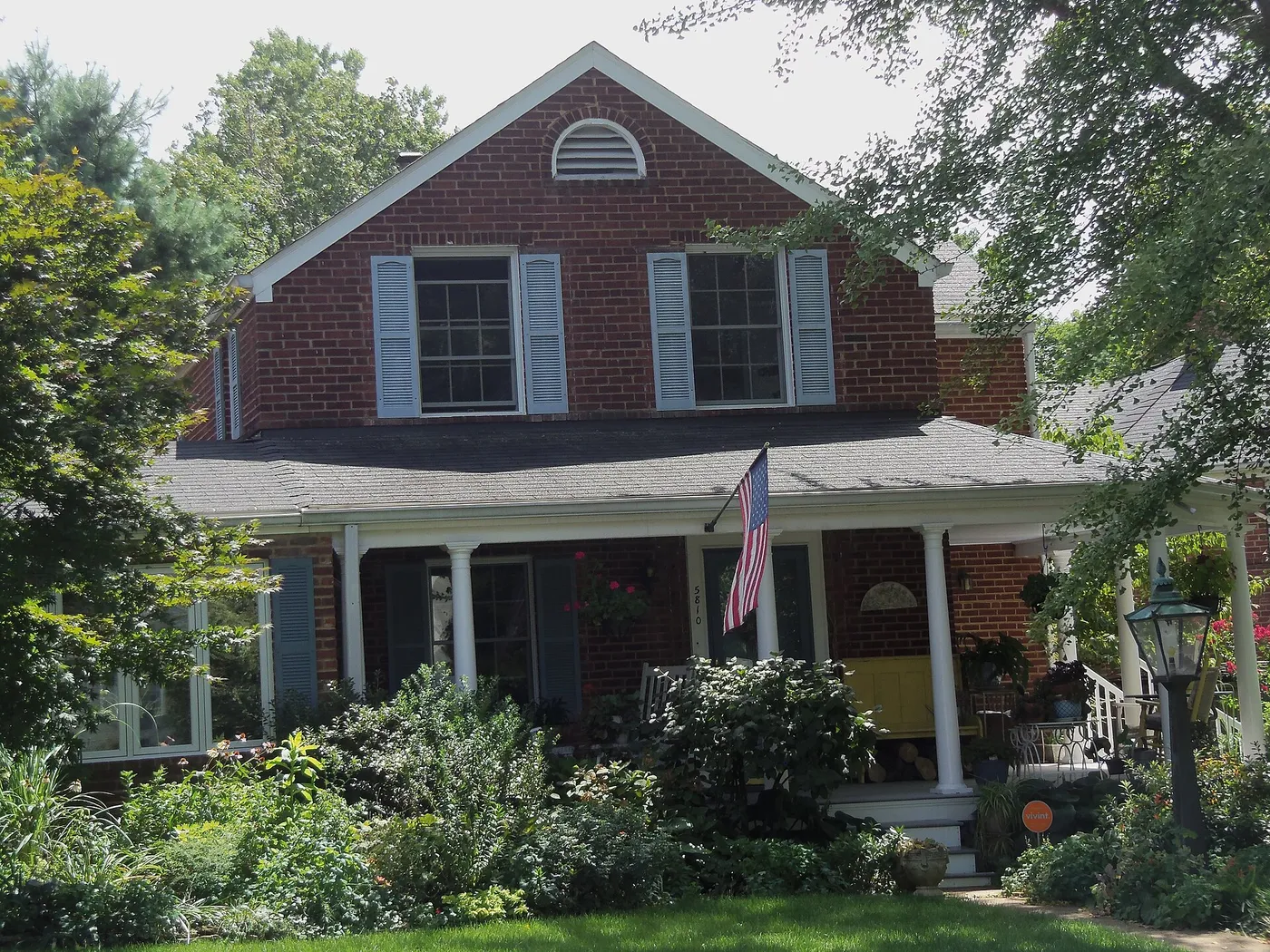 A house in the Westover historic district